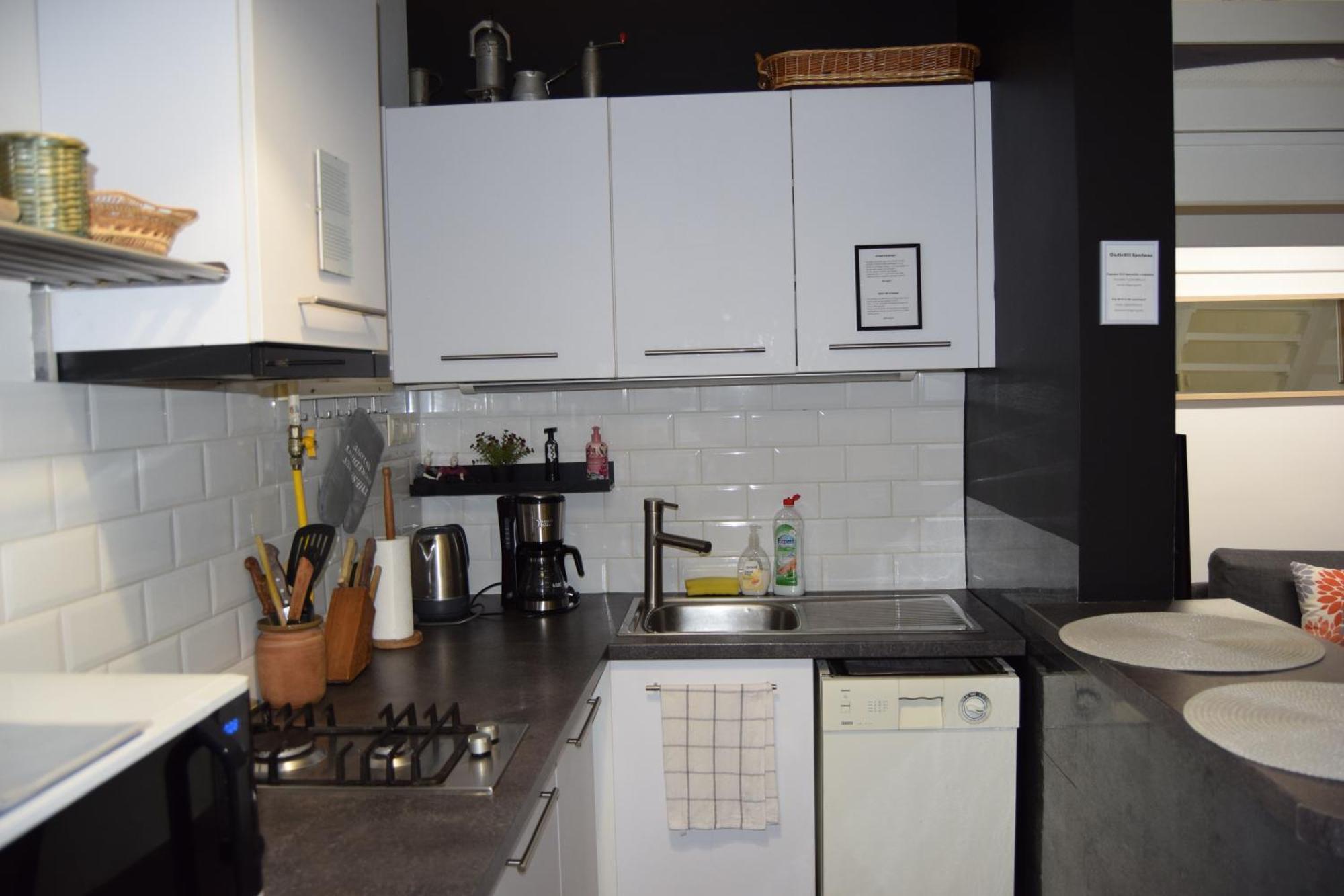 Castlehill Apartman The Perfect Blend Of Urban Living And Sightseeing Convenience Budapest Eksteriør billede